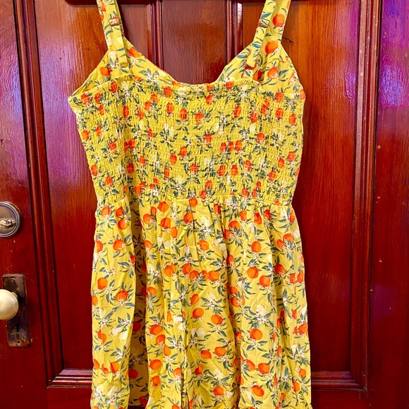 Wild Fable Yellow Fruit Print Sleeveless Button Front Romper- Women’s Size Large - Picture 3 of 9